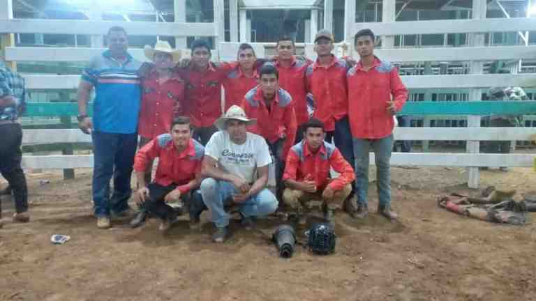 Monta de toros, Grupo Los Amigos Cruceños