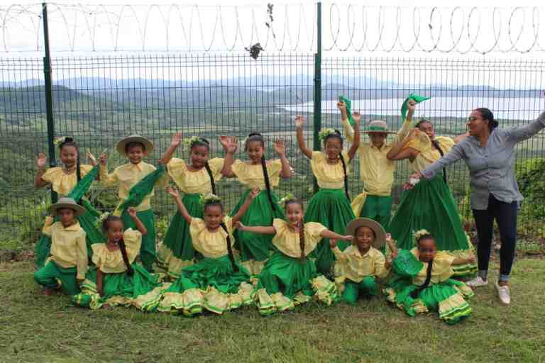 2. Danza folclórica, Grupo Folclórico Guayacán