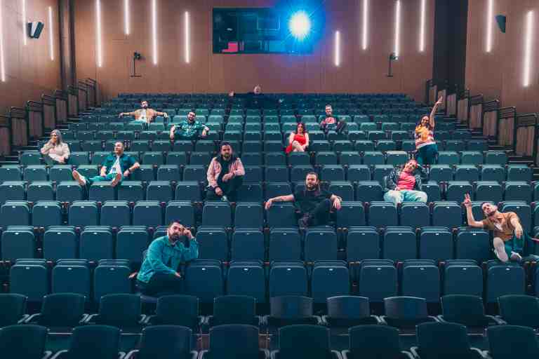 Los Artistas de Toronto: Pura Vida Stand Up Produciendo el Latin COmedy Fest de Canadá 