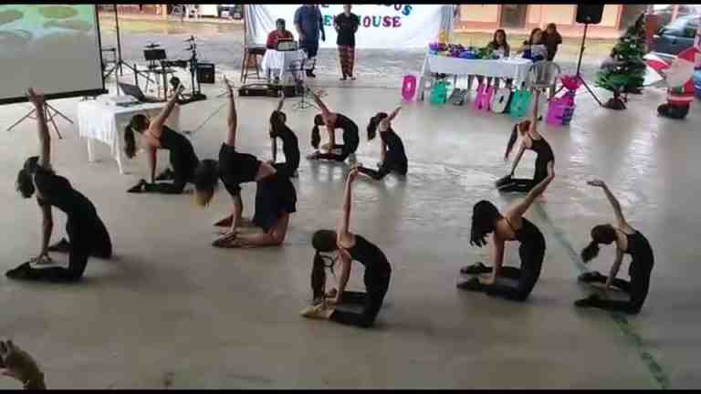 Academia De Danza De Aguas Zarcas. ADAZ.
